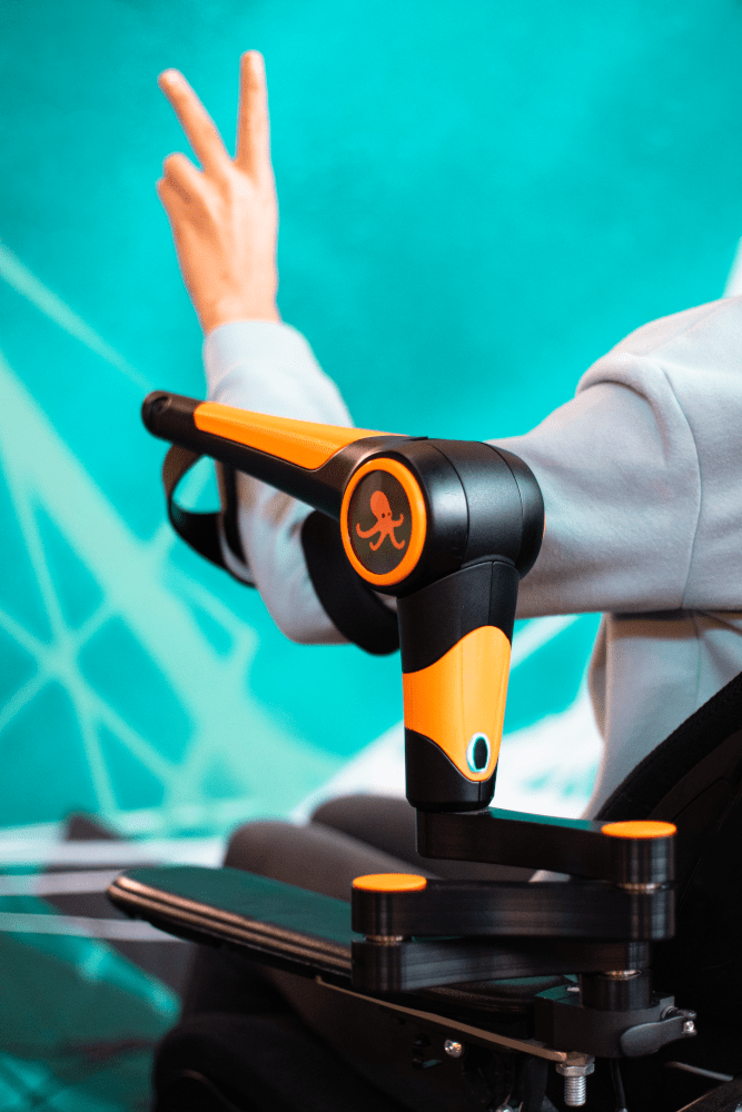 Recherche & Innovation 10 Exosquelette, bras robotisé